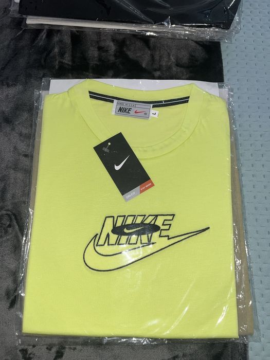 T-shirt de varias marcas 12 a partir da 3 ficam a 10€