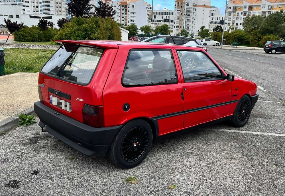 Fiat Uno 1.1 Injeção - Caixa de 6