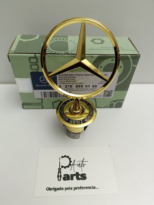 Emblema símbolo logotipo Estrela capô Mercedes Com legenda Dourada
