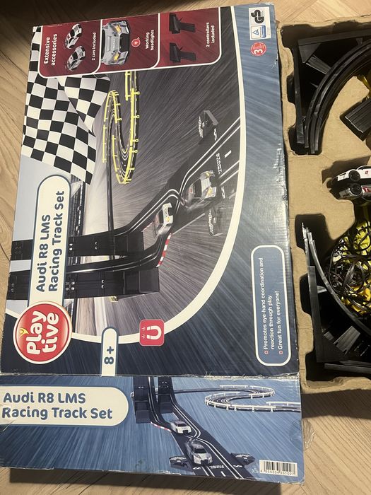 Tor wyścigowy Playtive Audi R8 LMS – kompletny, do naprawy