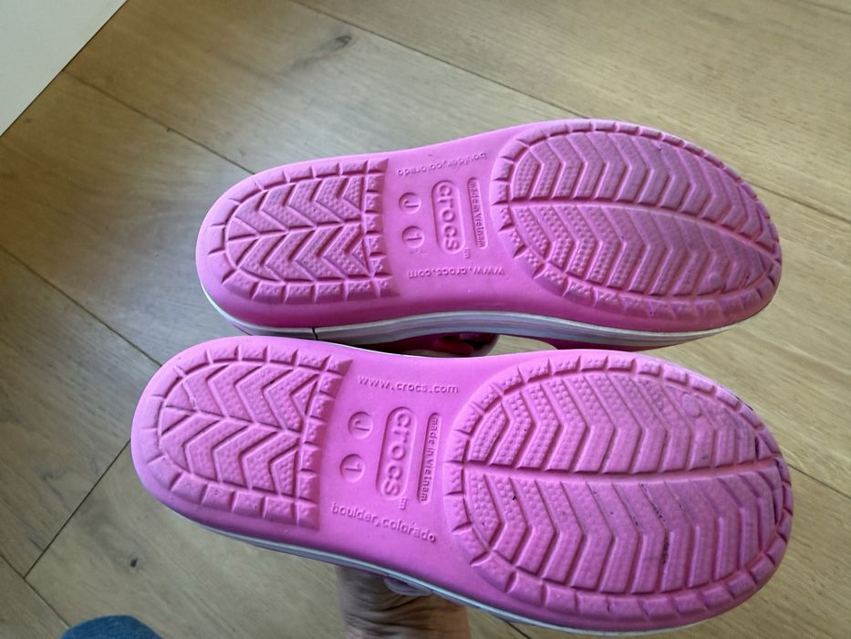 Sandały CROCS  J1, 32-33