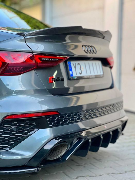 Wynajem Audi RS3, wypożyczenie Audi RS3, wypożyczalnia samochodów, wynajem samochodu sportowego