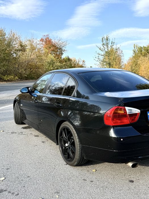 Продам BMW 3 E90 2007р