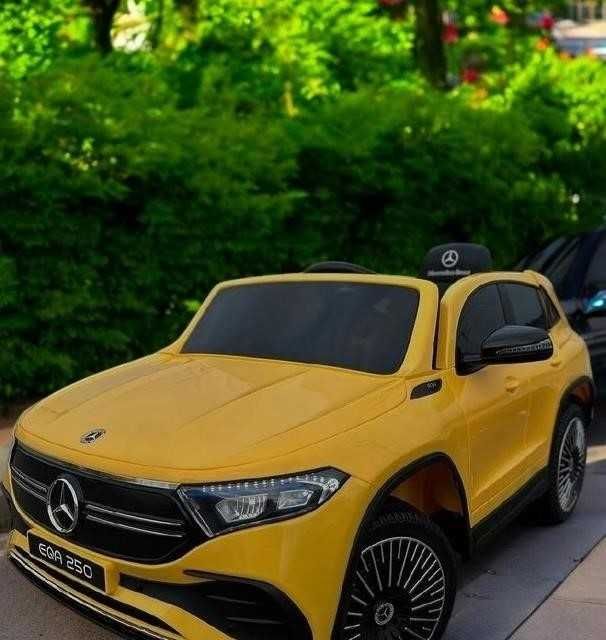 Детский электромобиль Mercedes Дитячий електромобіль