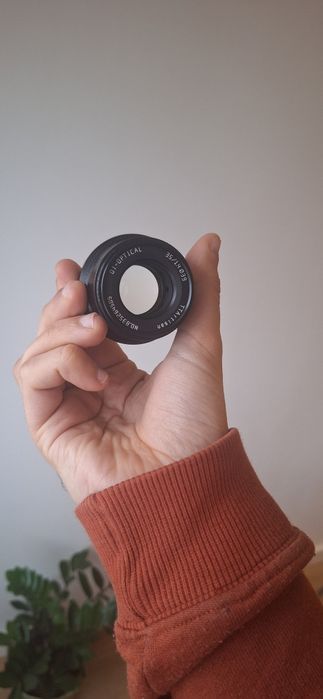 Objetiva TTArtisan APS-C 35mm f/1.4 Lens (Canon EF-M)