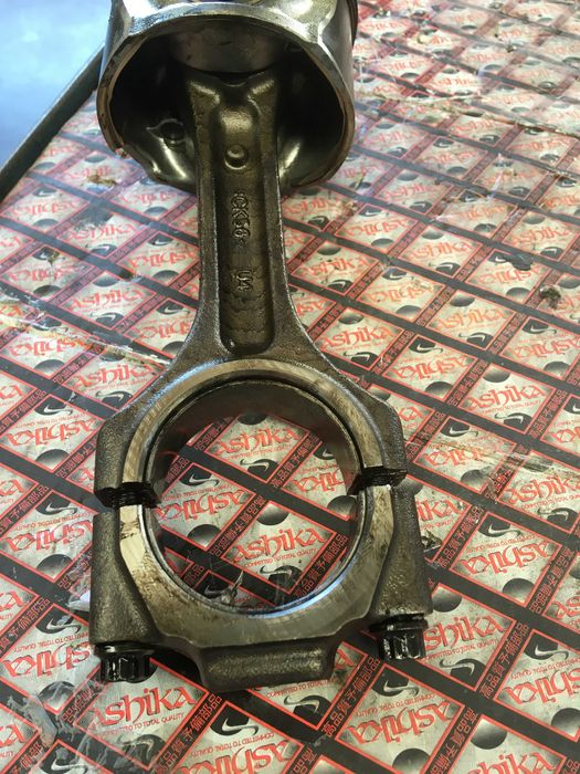 Kia Carens 2.0 CRDI  Motor REf. D4EA