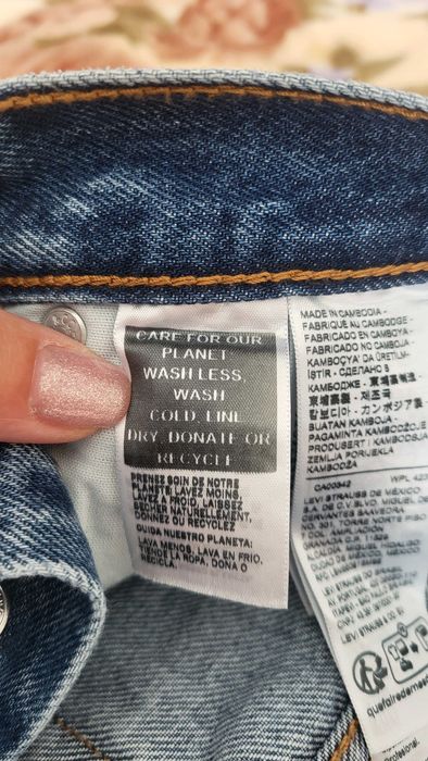 Джинси фірмові levis