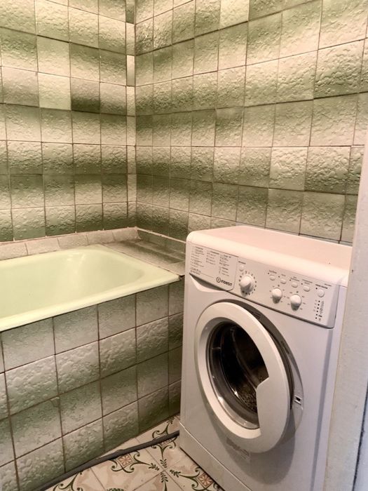 Продам 2 ком квартиру Южный мкрн, Пески