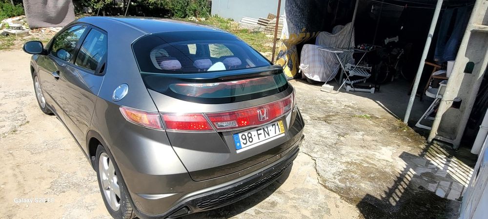Honda Civic 1.4I