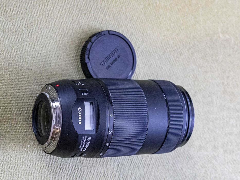 CANON  EF 70-300mm 4-5.6 IS II USM NANO