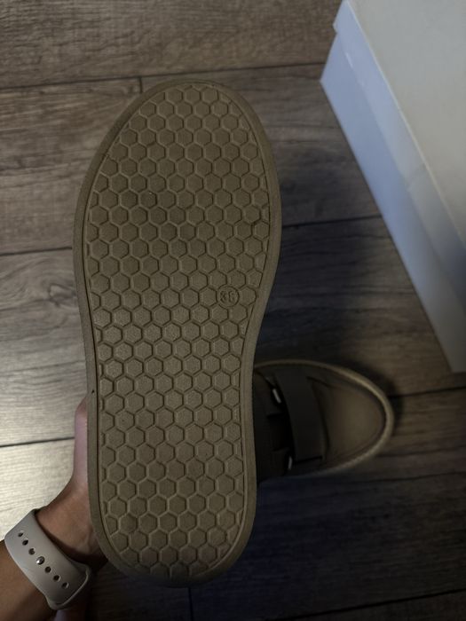 Продам утеплені кеди