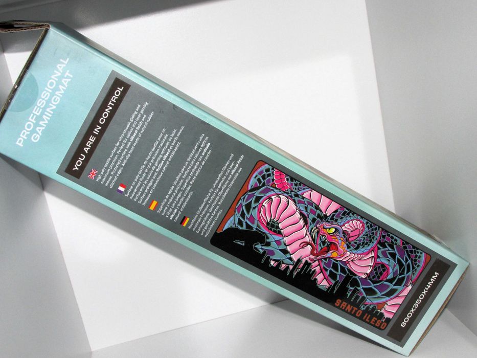 Tapete para Rato/ Keyboard Mat & Mousemat Saints row, Novo e Selado.64309852781059124