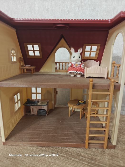 Sylvanian Families будиночок з червоним дахом + меблі + кролик