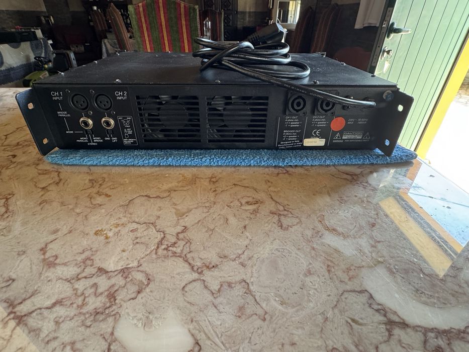 Amplificador Db Technologies MPA 1004
