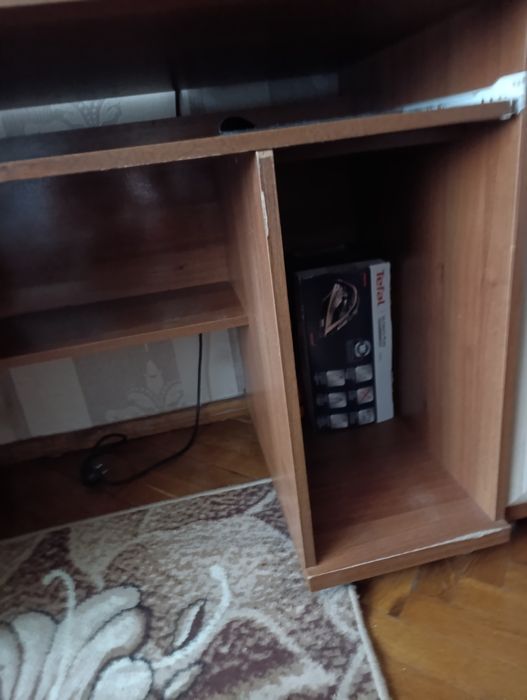 Компютерний стіл