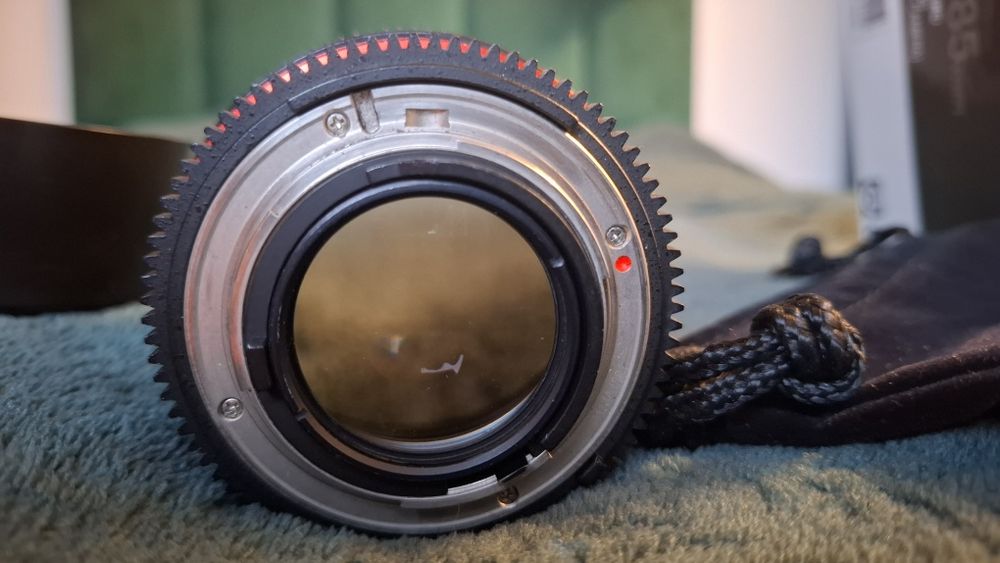 Samyang 85mm T1.5 AS IF UMC do Nikon video DSLR f1.4