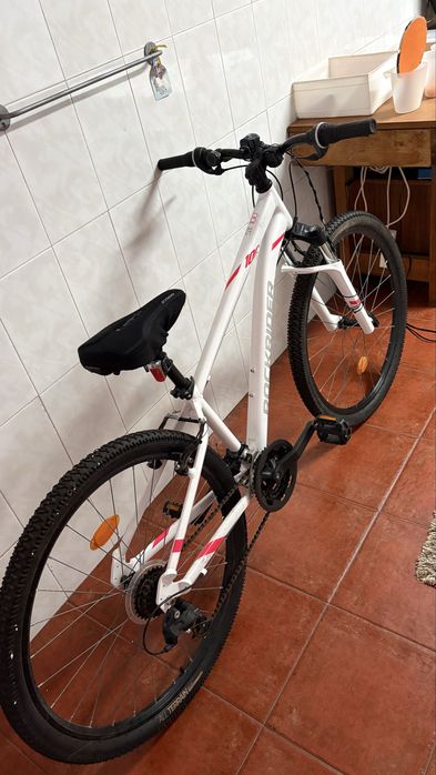Bicicleta RockRider ST100