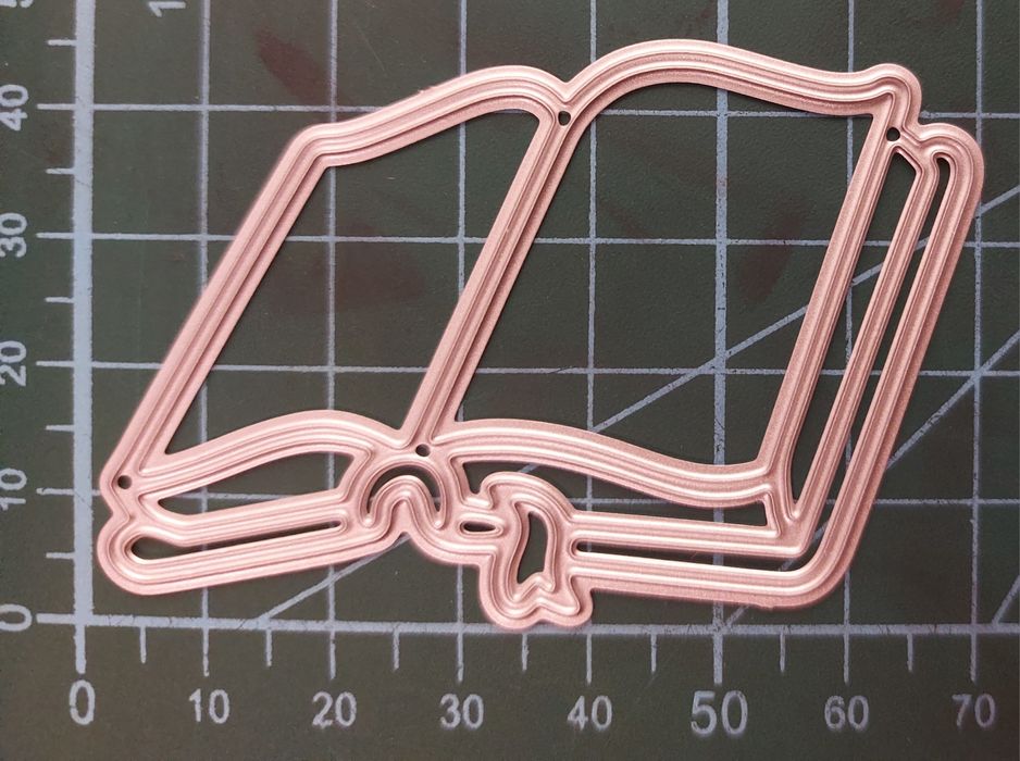 4078. Wykrojnik książka scrapbooking