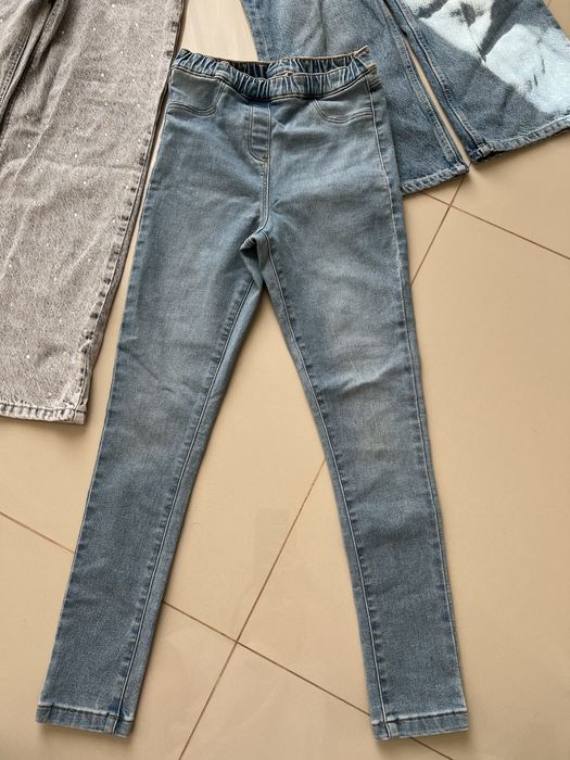 Одяг для дівчинки 134- 140 розмір