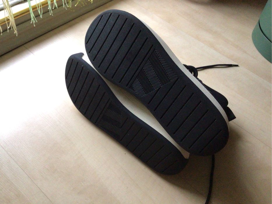Kapitalne, unikatowe wysokie trampki z grubą podeszwa r.42 super stan
