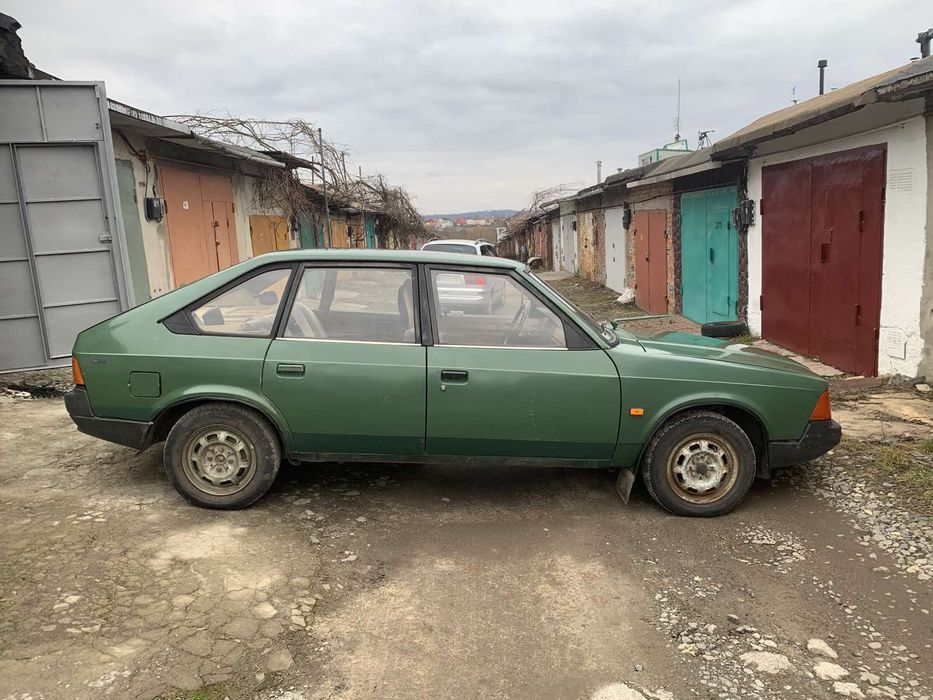 Продам москвич 2141 алеко