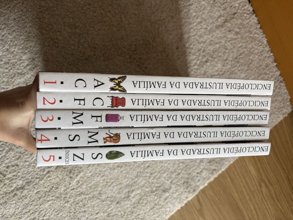 Enciclopédia Ilustrada da Familia