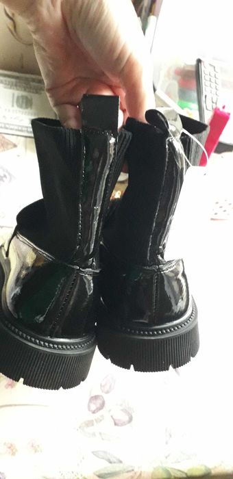 Ботінки для дівчинки