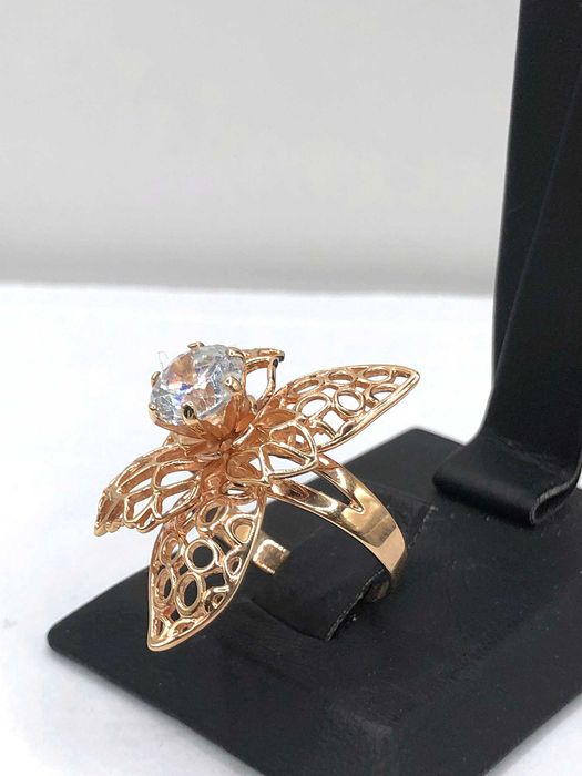 Каблучка золото 585*