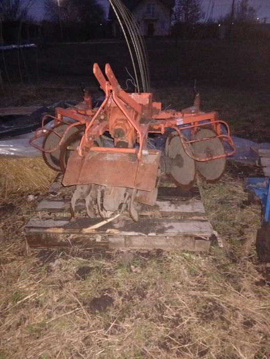 Продам японскую фрезу до мини трактора