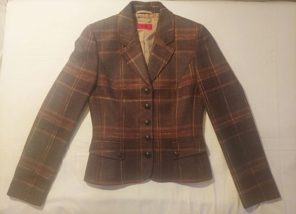 Жіночий вовняний піджак Hugo Boss (100% Virgin Wool) Стан 10/10 Роз S