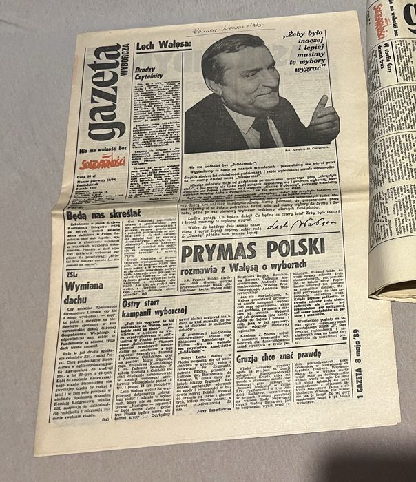 Gazeta Wyborcza 1 numer. 8 maj 1989 rok.