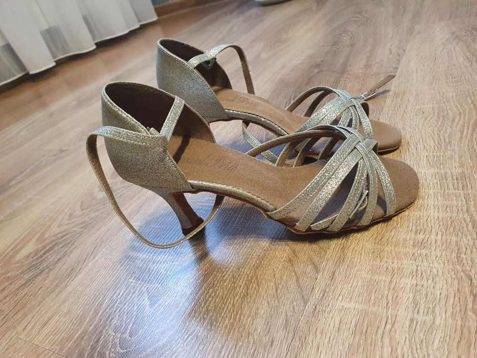 Туфлі танцювальні Grand Prix