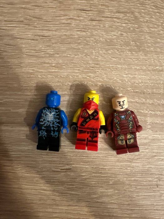 Чоловічки lego замовлення