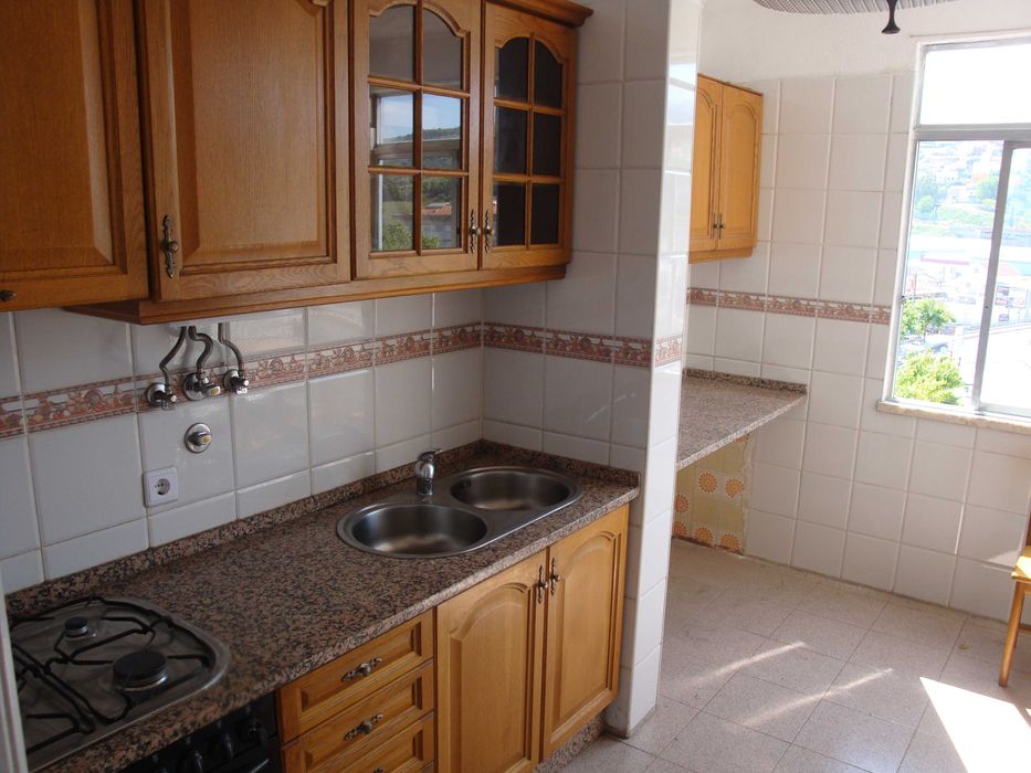 Odivelas Quarto Mobilado Aluga-se