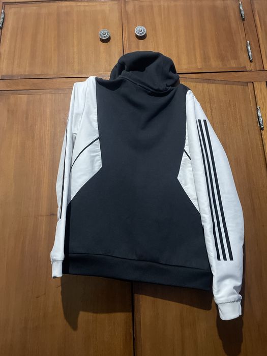 Casaco Adidas Preto e Branco