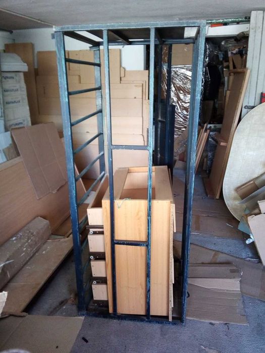 Armação em ferro para gaiola de animais e etc...