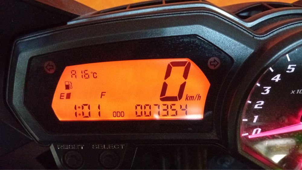 Vendo Mota Yamaha Fazer 1000