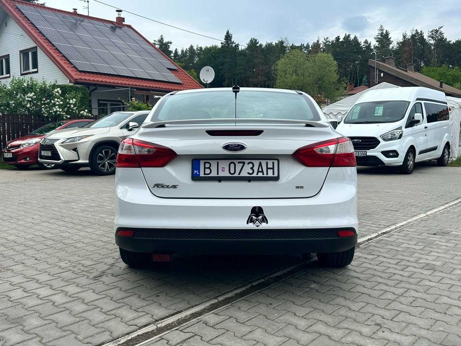 Ford Focus  2.0i  Automat