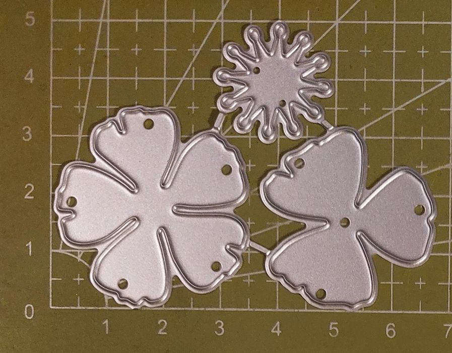 418. Wykrojniki kwiaty scrapbooking