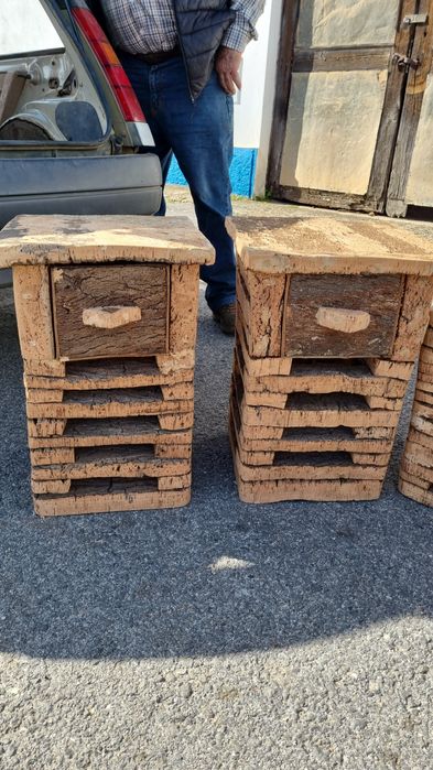 Banco típico alentejano cortiça ou móvel cortica