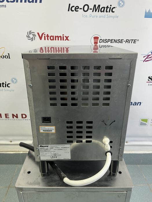 Ледогенератор Follet E7CI100A