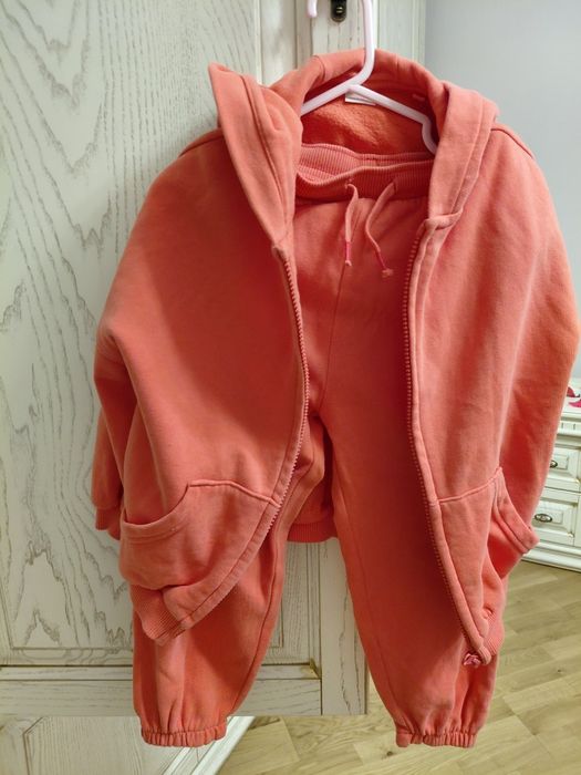 Костюм next для дівчинки 4-5 110 см