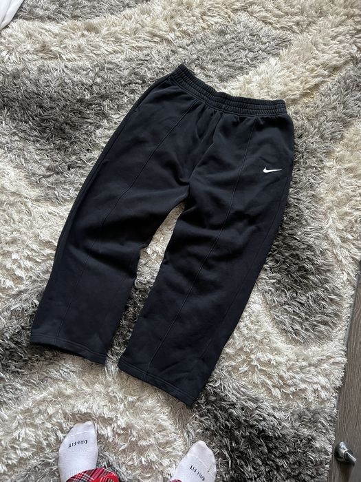 Штани Nike з нових колекцій Бегі