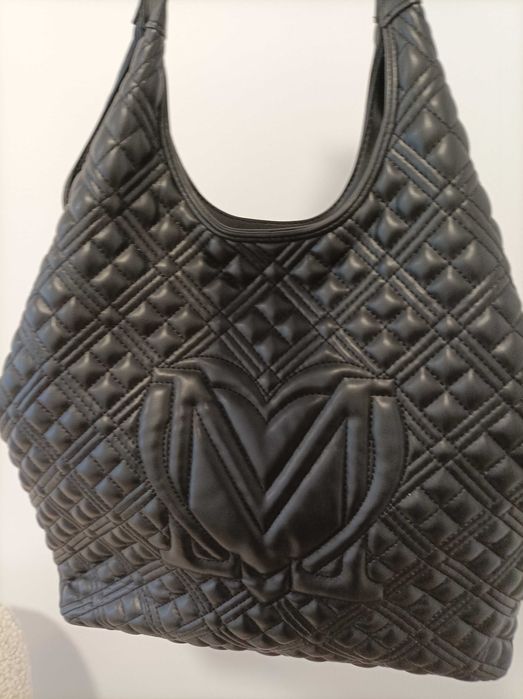 Mala love moschino preta