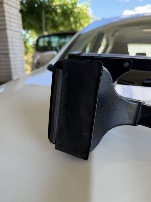 Багажник в штатні місця Thule Squarebar Evo Rapid для Volkswagen Caddy (mkIII) 2003-2020