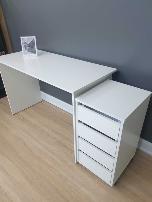 Стіл з тумбою на чотири шухляди Білий. Письмовий, офісний,комп'ютерний