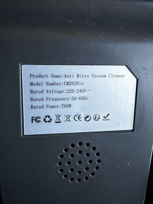 Пилосос для матраців, диванів, килимів CM203Pro