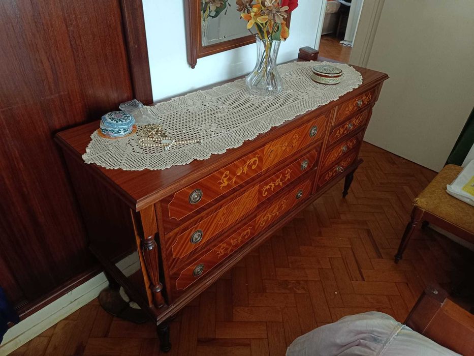 Mobília de Quarto Casal COMPLETA (estilo D Maria)