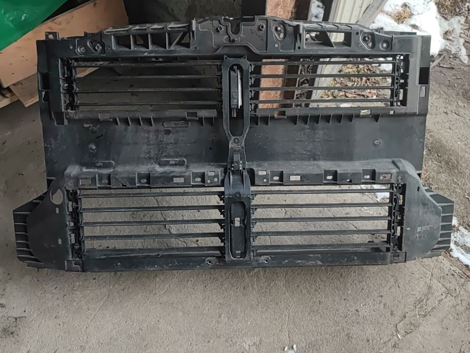 Żaluzja, pas przedni Ford Mondeo MK5