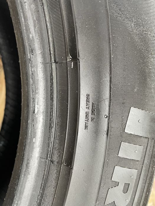 Pirelli Scorpion Zero All Season 255/55/R19